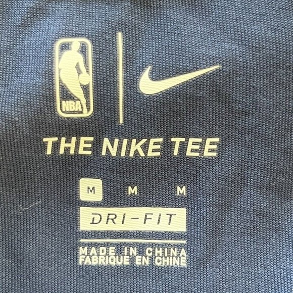 Nike Mens Medium Cleveland Cavaliers Tank Top Shirt Blue Sleeveless NBA New - Picture 7 of 12